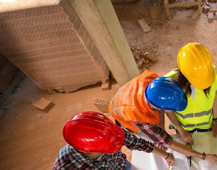 如何提高建设工程招标的质量和效率？